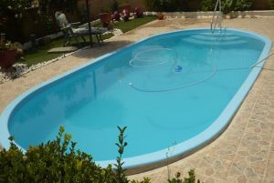 piscina pequeña poliester
